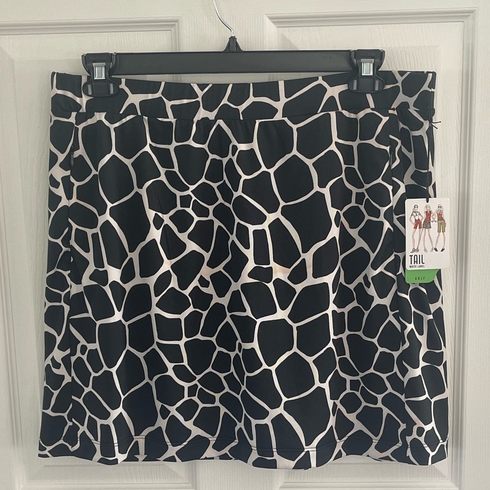 NWT Tail White Label Golf Skort XL
